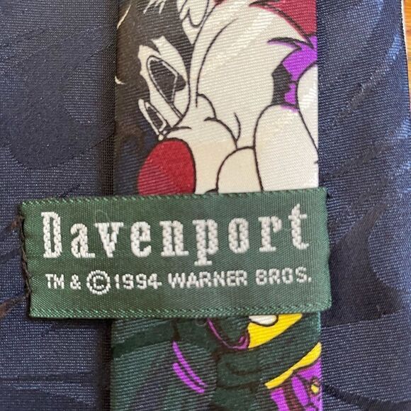 Warner Brothers Vintage Mens Tie by Davenport - Picture 3 of 4